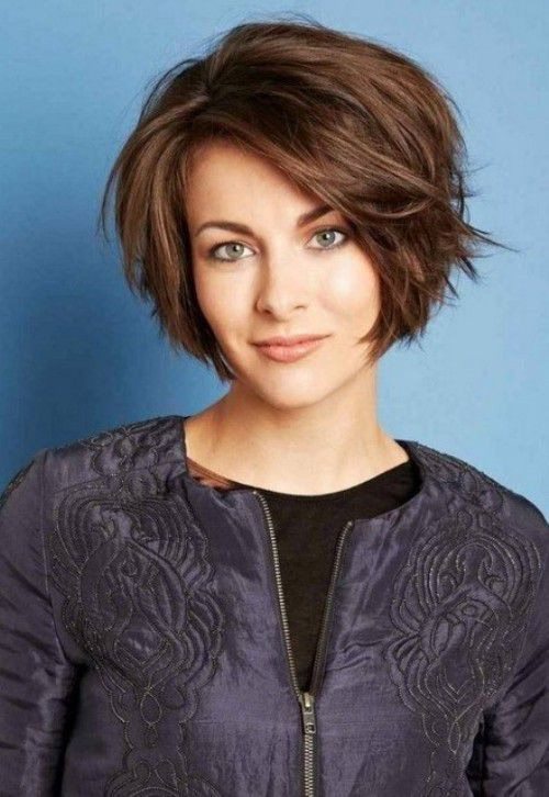 Best Women Short Haircuts for Thick Hair