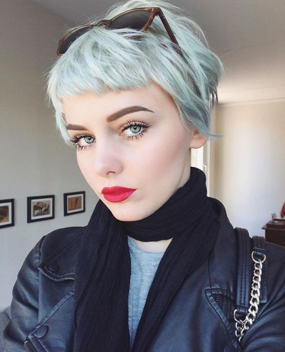 Bright Blue Pixie Hair Cuts with Blunt Fringe – Pastel Short Hairstyle