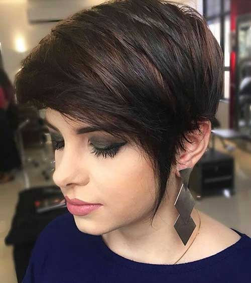 Inverted long pixie style with layering
